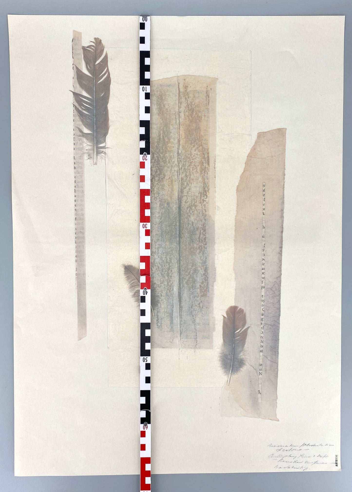Peter Krüll - Collage mit Federn und Zeitungspapier