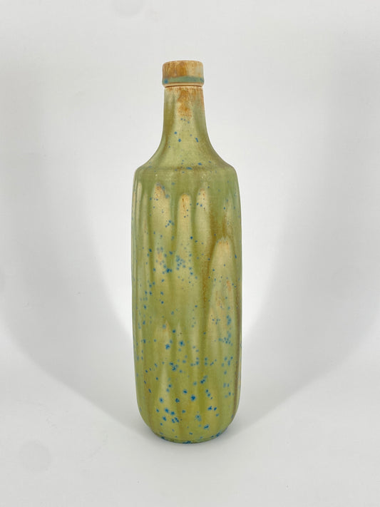 Flasche aus Keramik mit blauen Kristall-Sprenkel und Korken aus Naturkork