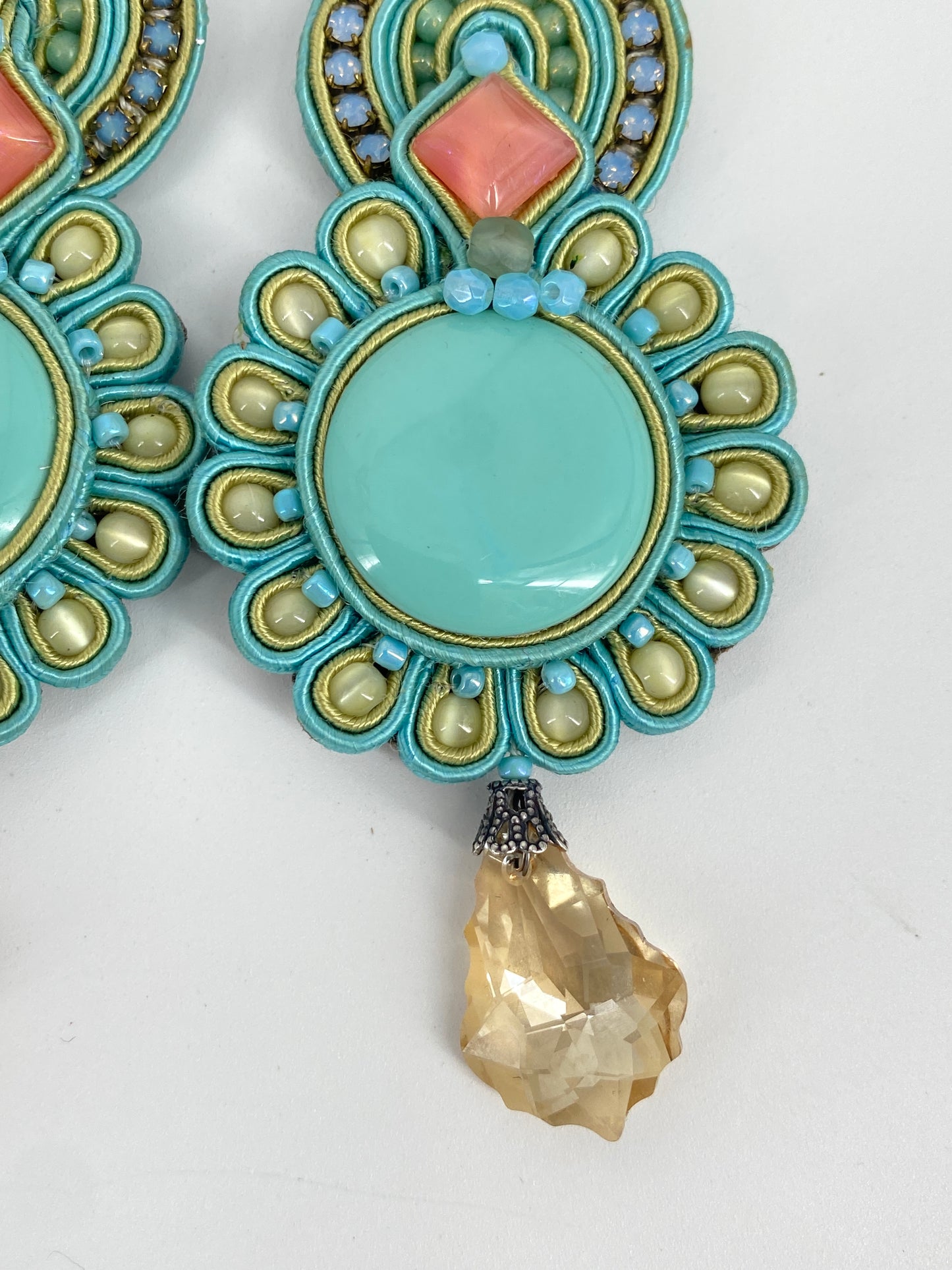 Clip Ohrringe "Celeste" von Dori Csengeri