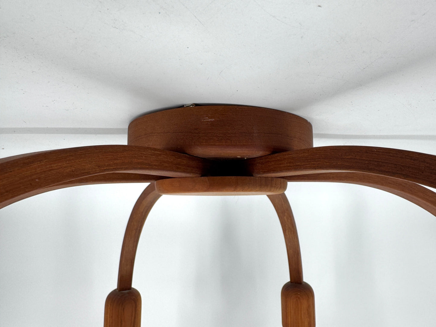 6-flammige Deckenlampe von DOMUS aus massivem Teakholz, Dänemark um 1960/1970