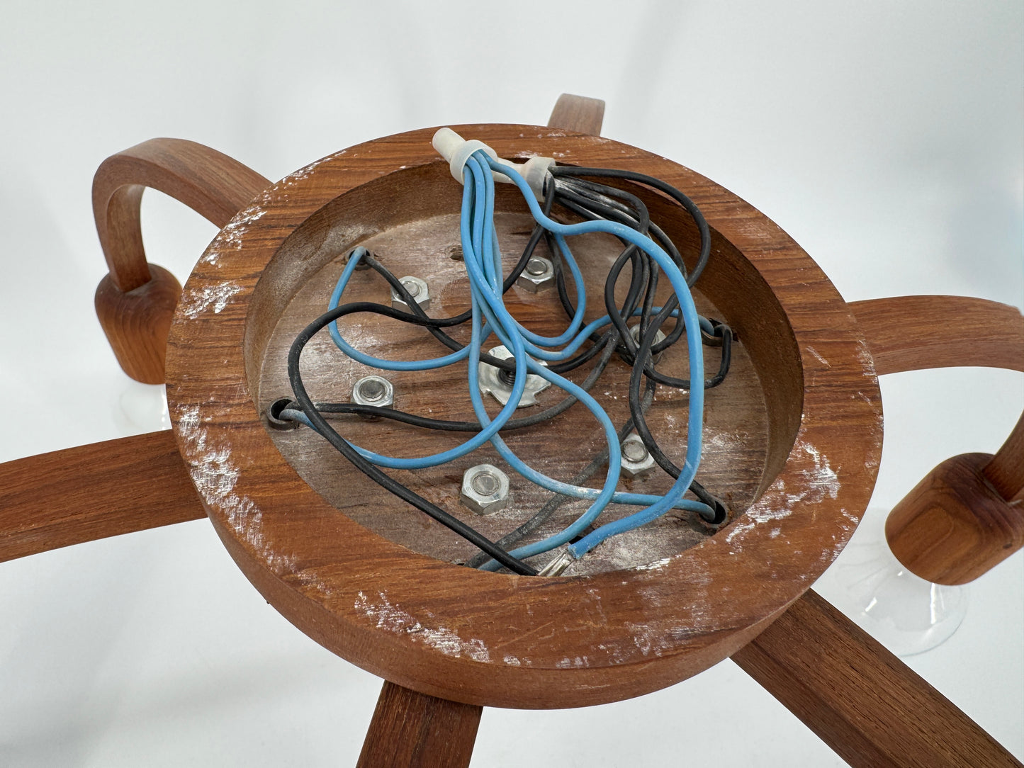 6-flammige Deckenlampe von DOMUS aus massivem Teakholz, Dänemark um 1960/1970