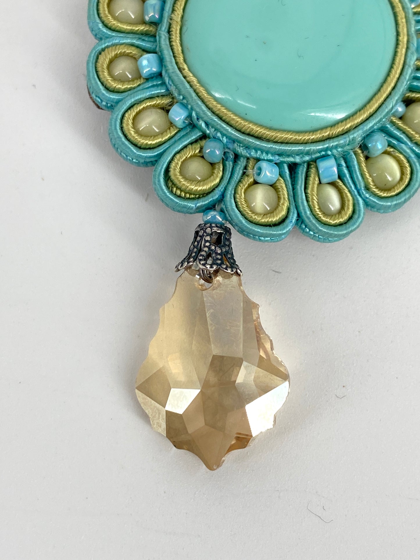 Clip Ohrringe "Celeste" von Dori Csengeri