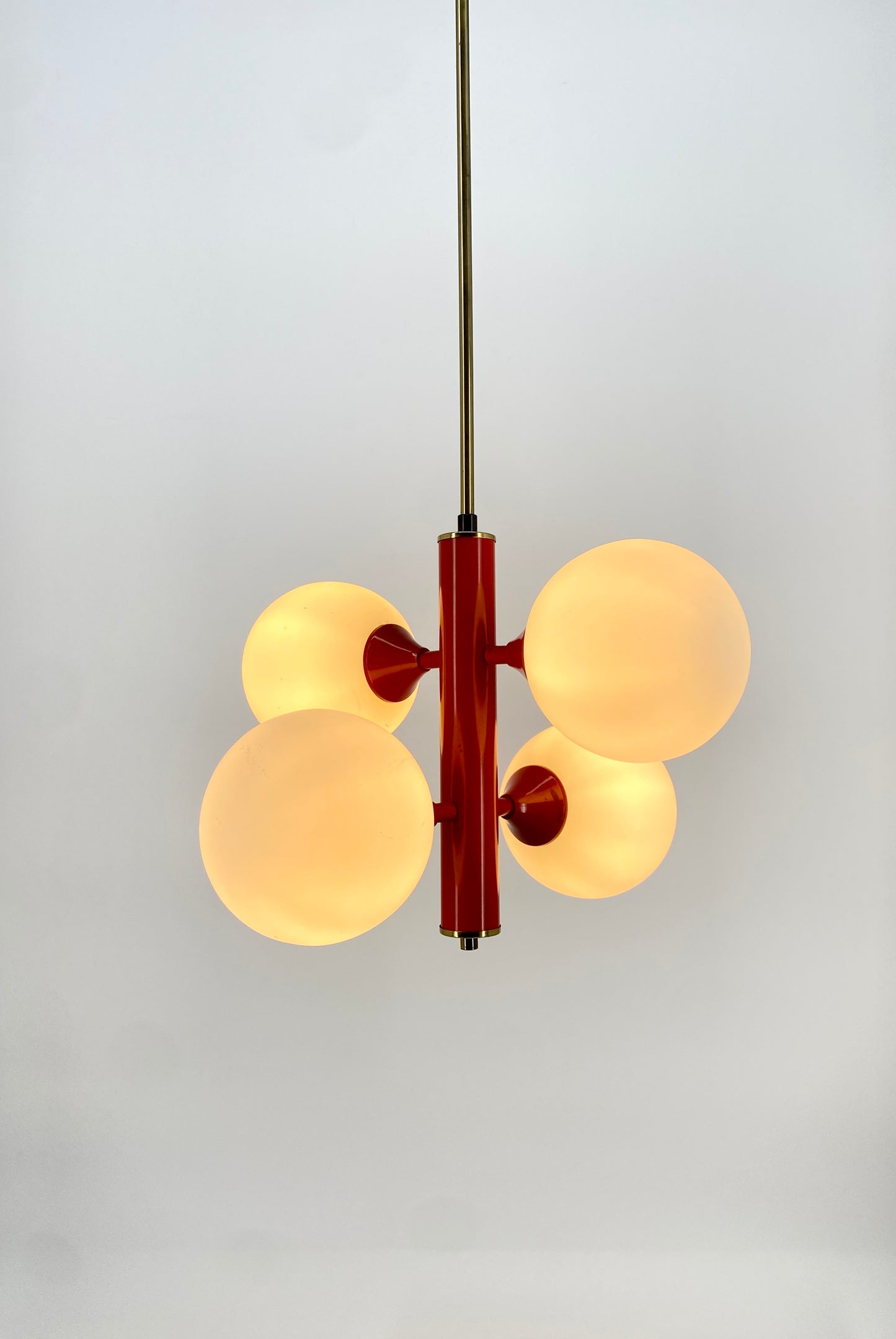 Space Age Deckenlampe mit Opalglaskugeln von Kaiser Leuchten, Messing, Orange