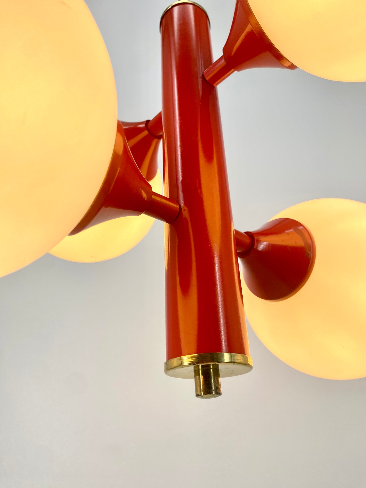 Space Age Deckenlampe mit Opalglaskugeln von Kaiser Leuchten, Messing, Orange