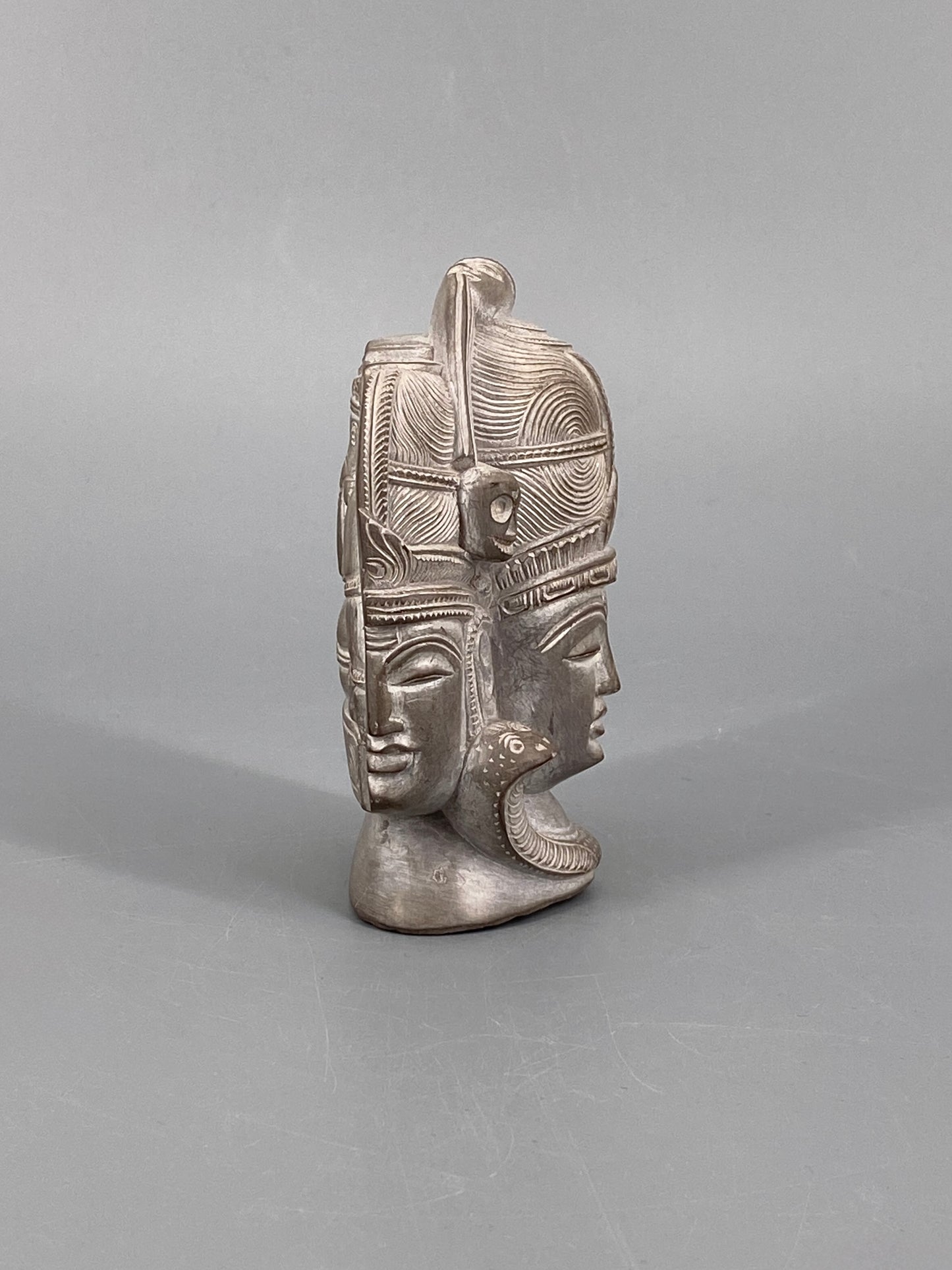 Trimurti Stein Skulptur aus Indien