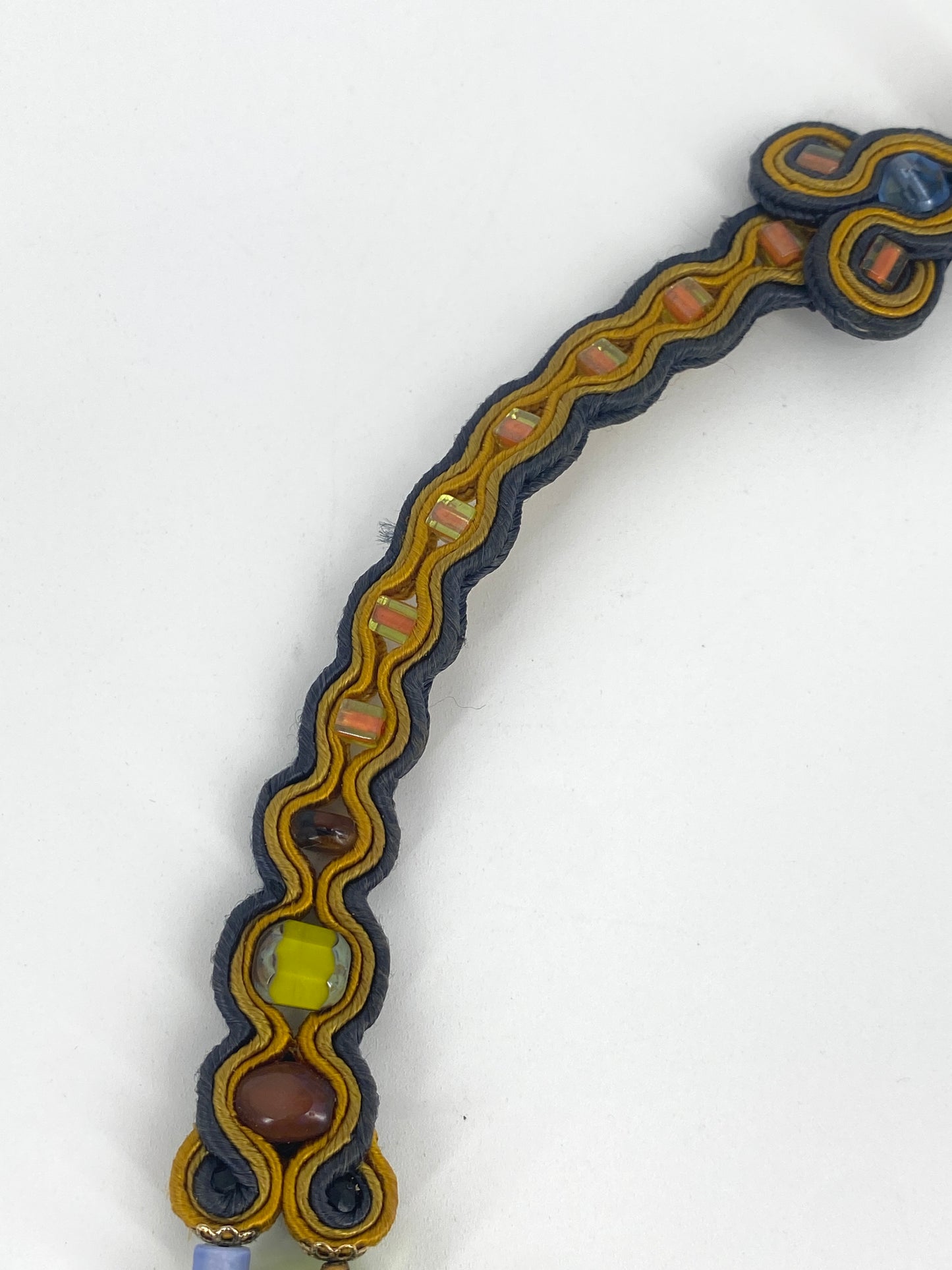 Soutache Halskette von Dori Csengeri