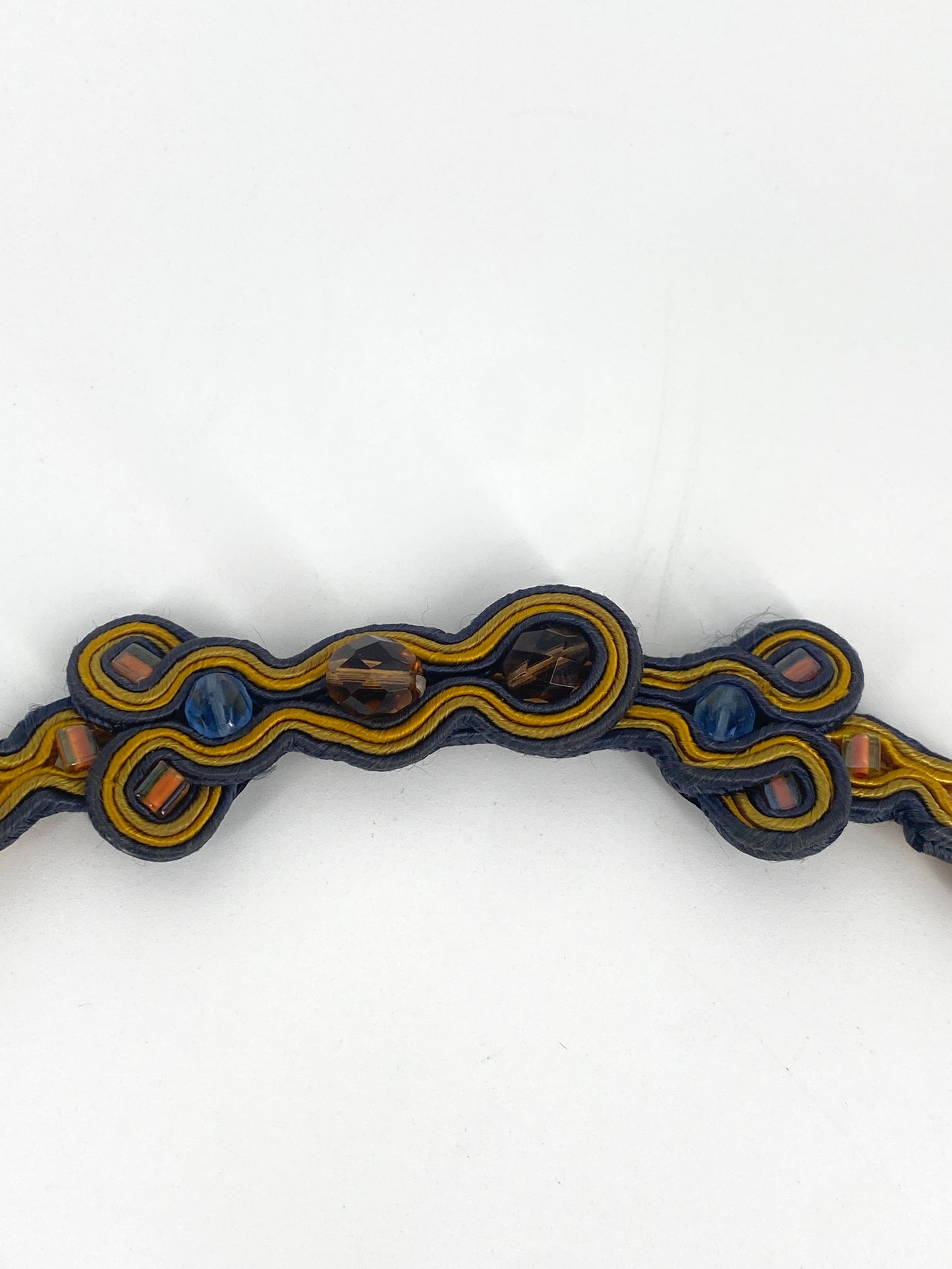 Soutache Halskette von Dori Csengeri