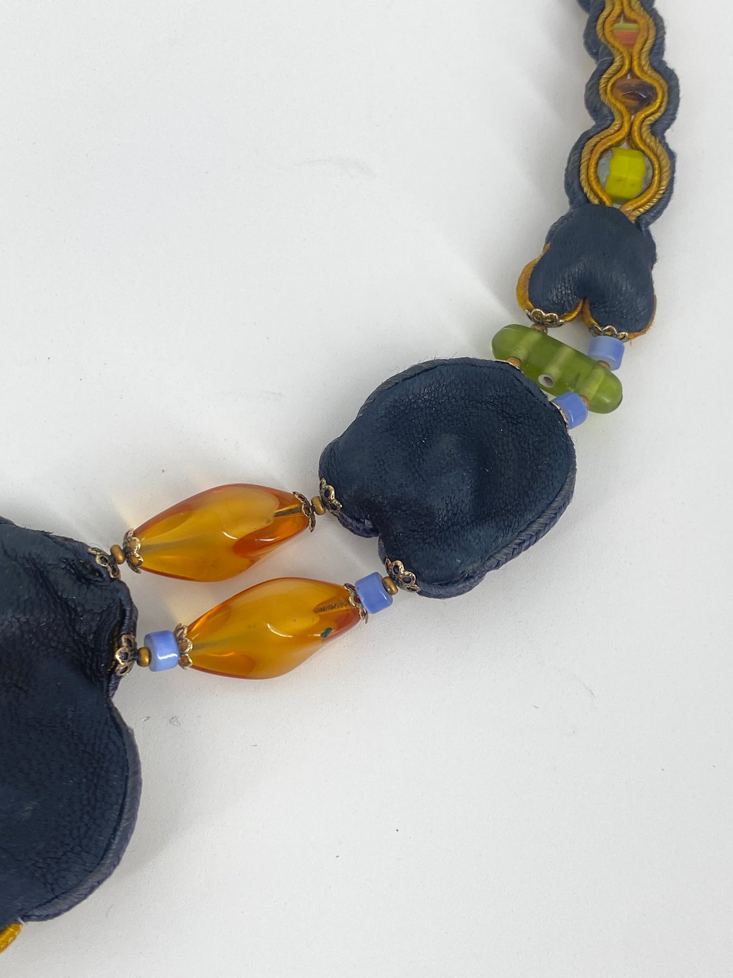 Soutache Halskette von Dori Csengeri