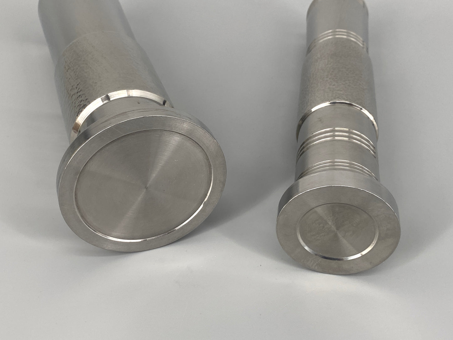 Set aus zwei Vasen im brutalistischen Stil von BMF - Bayerische Metallwarenfabrik, Deutschland 1970er
