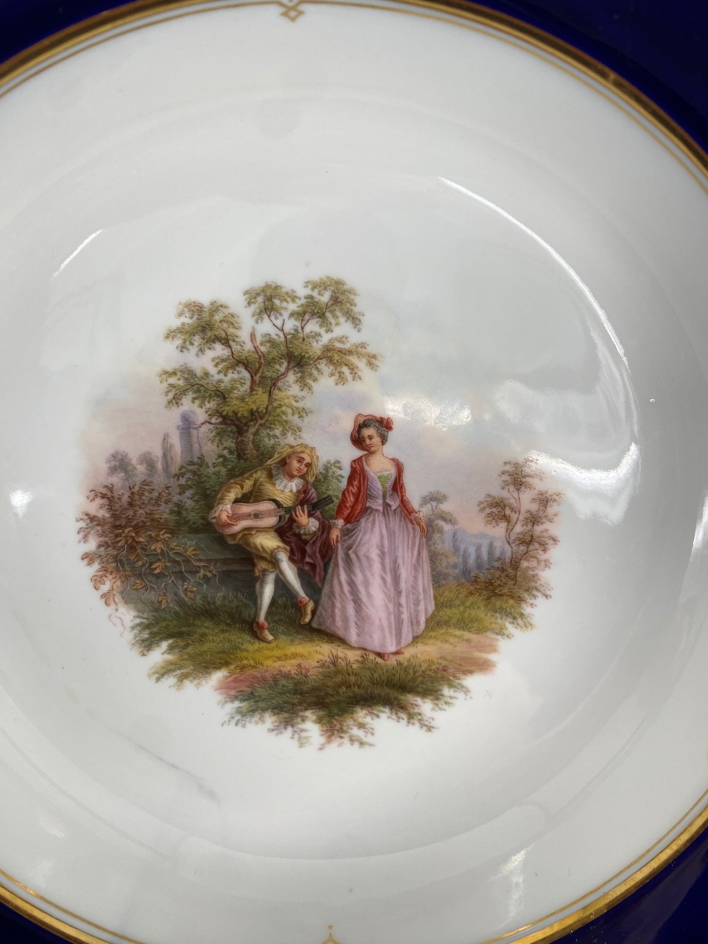 * MEISSEN 1ST WAHL PORZELLAN PRUNKTELLER MIT "GALANTE SZENEN"
