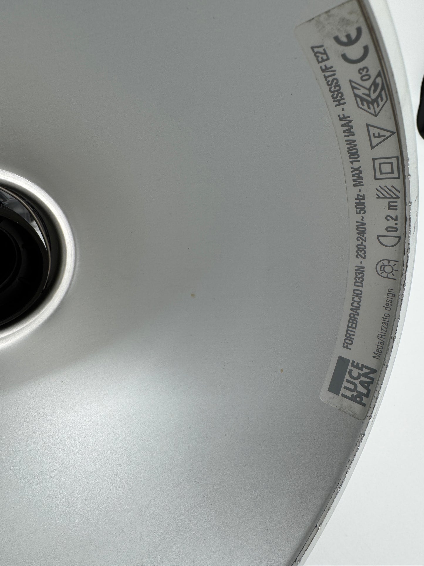 Luceplan Fortebraccio D33 N 100 Tischlampe