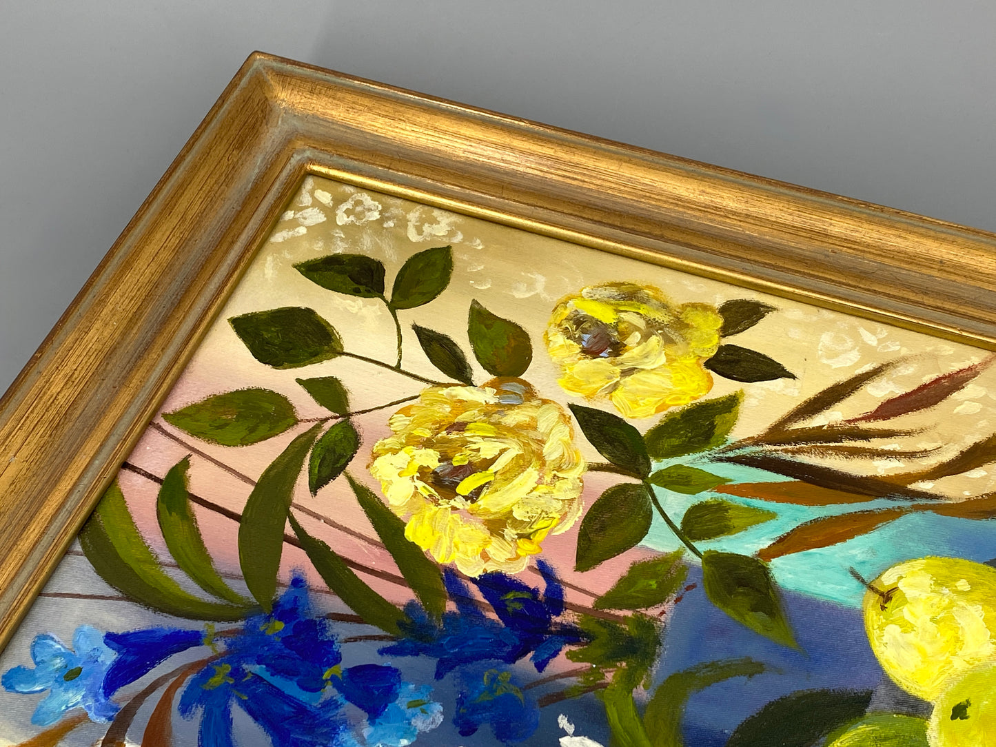 Farbenprächtiges Acrylgemälde "Stillleben" auf Leinwand von Hermann Muth (1930–2011)