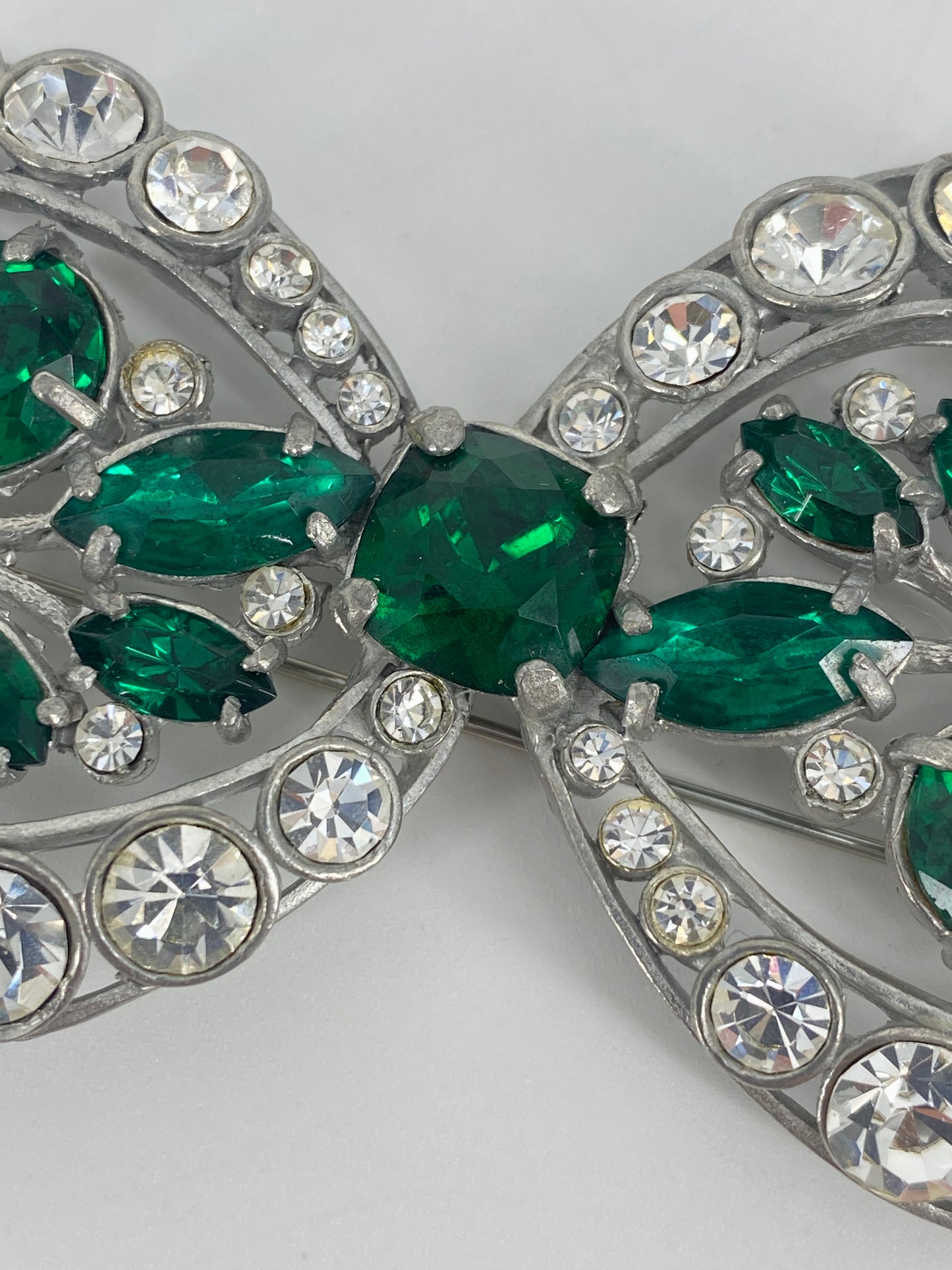 Art Deco Brosche von Eisenberg, USA 30er 40er