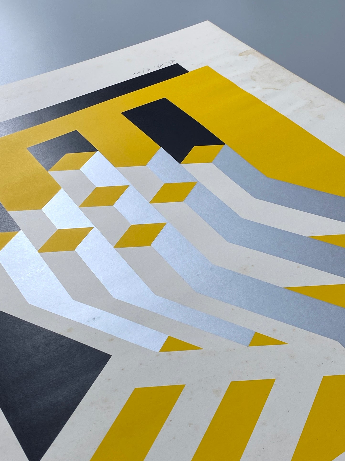 Dreifarbiger Siebdruck mit metallisch glänzender Silberfarbe von Otto Herbert Hajek (1927–2005), nummeriert und signiert, 1970
