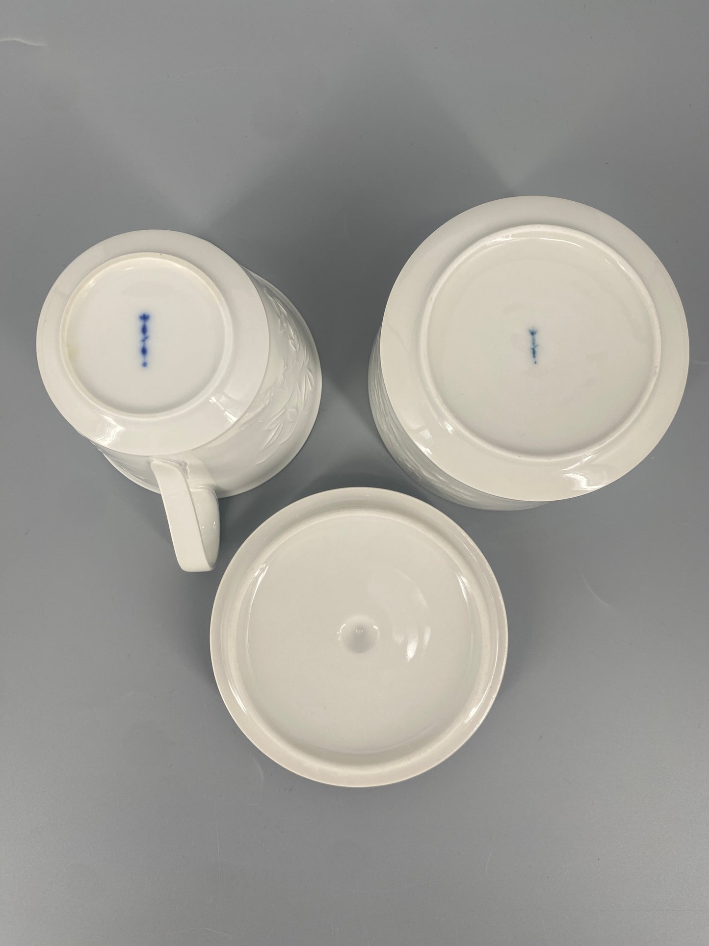 KPM Berlin Porzellan Milch und Zuckerset mit Feldblumen  von Trude Petri