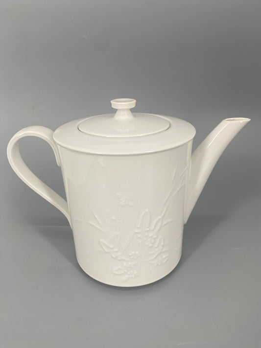 KPM Berlin Porzellan Kaffeekanne mit Feldblumen  von Trude Petri