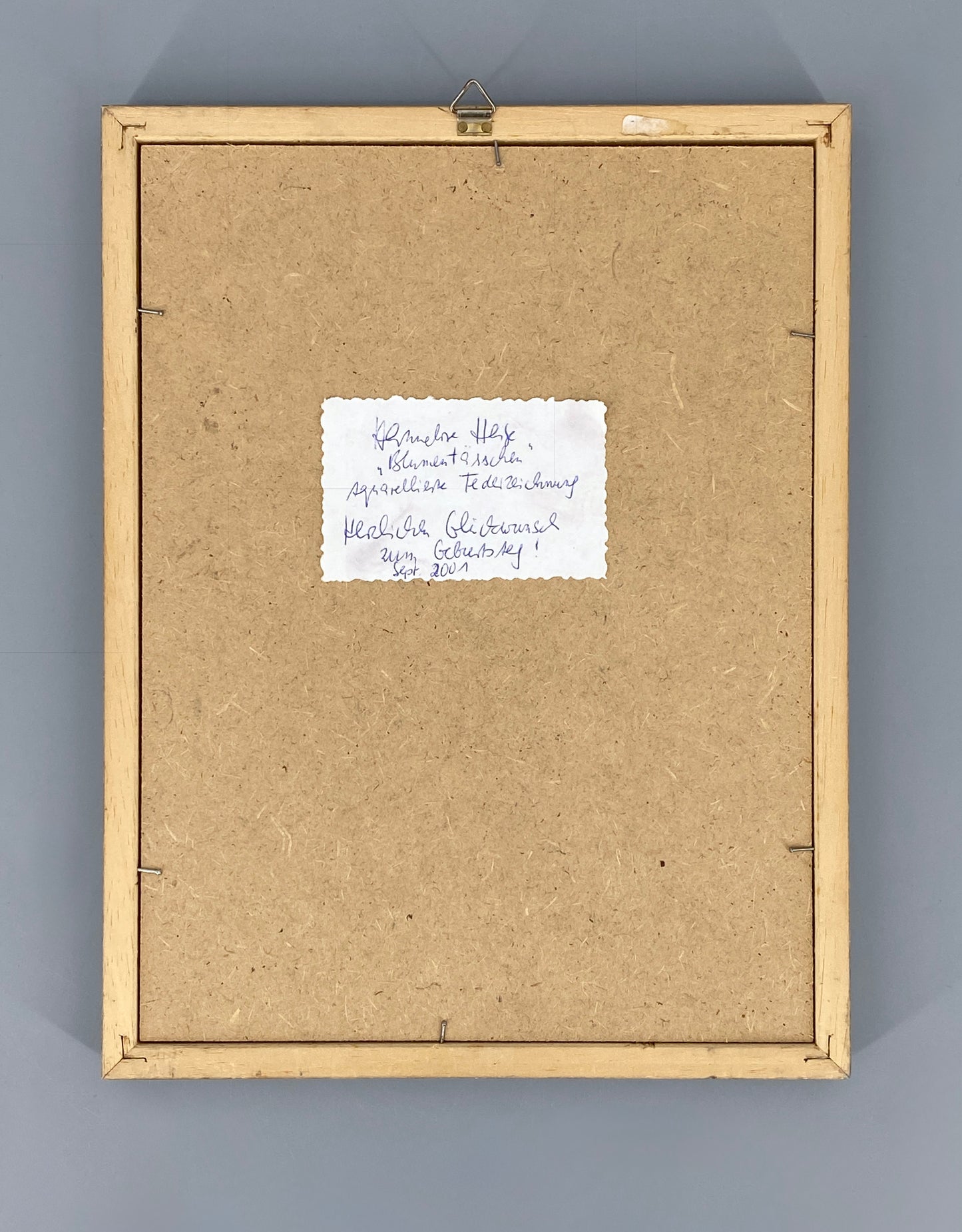 Gerahmtes Aquarellgemälde mit Tuschekonturen "Blumentässchen" von Hannelore Heise, 1996