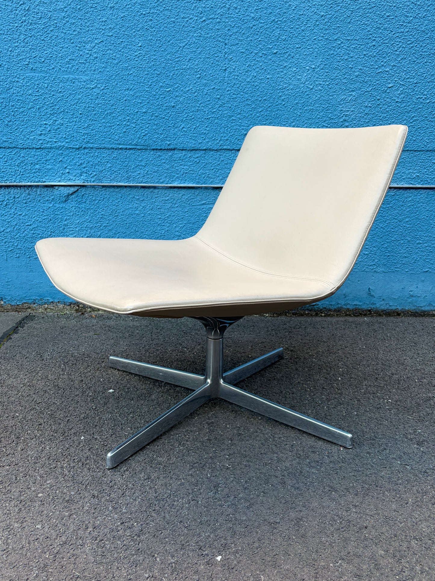Leder-Drehsessel CATIFA 80 von Lievore Altherr Molina für ARPER, Italien 2006