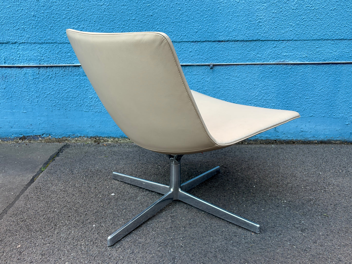 Leder-Drehsessel CATIFA 80 von Lievore Altherr Molina für ARPER, Italien 2006