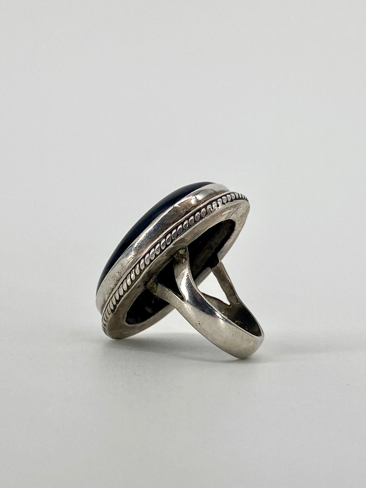 Statement Ring aus 925er Silber mit großem Onyx Stein