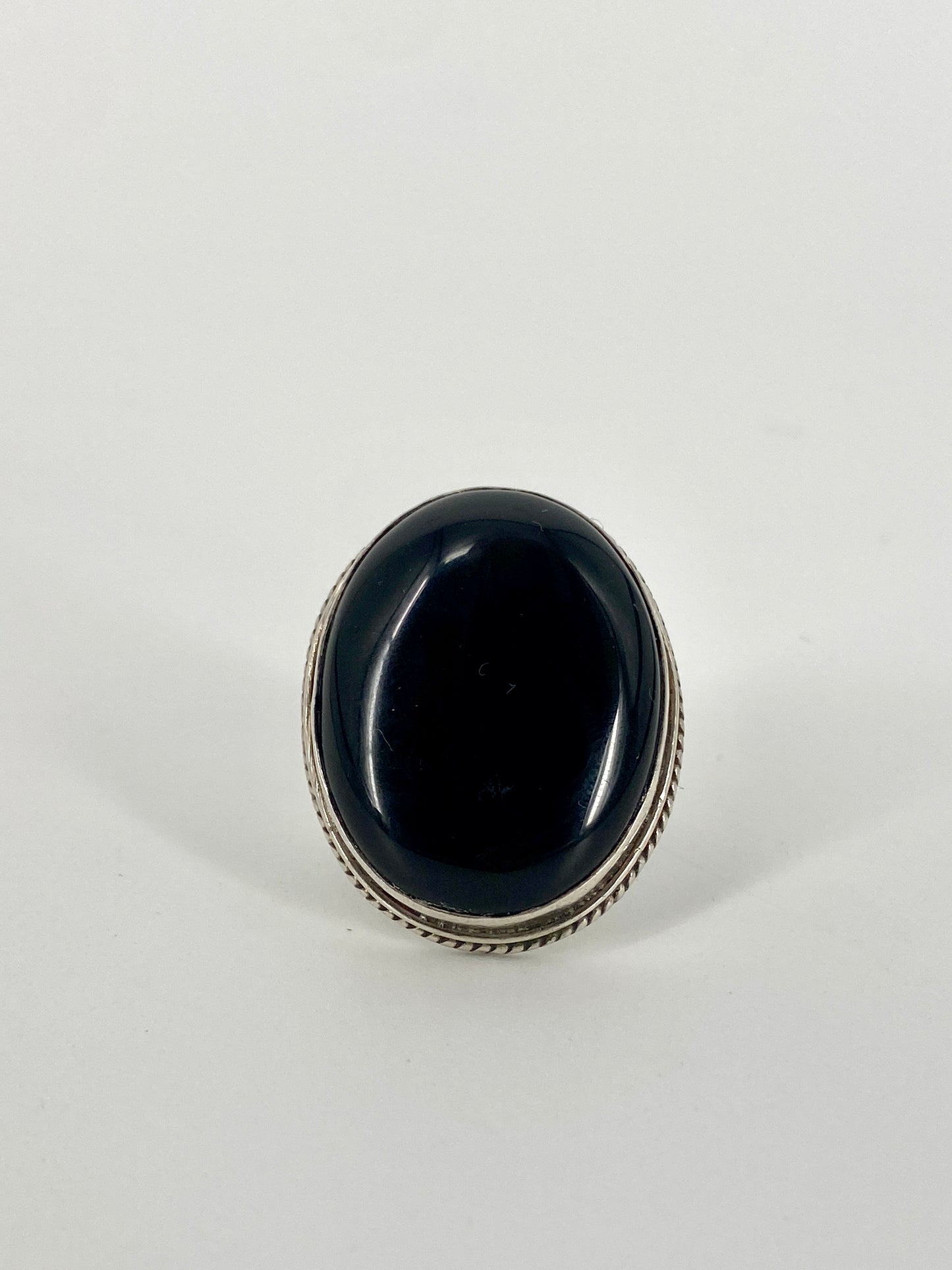 Statement Ring aus 925er Silber mit großem Onyx Stein