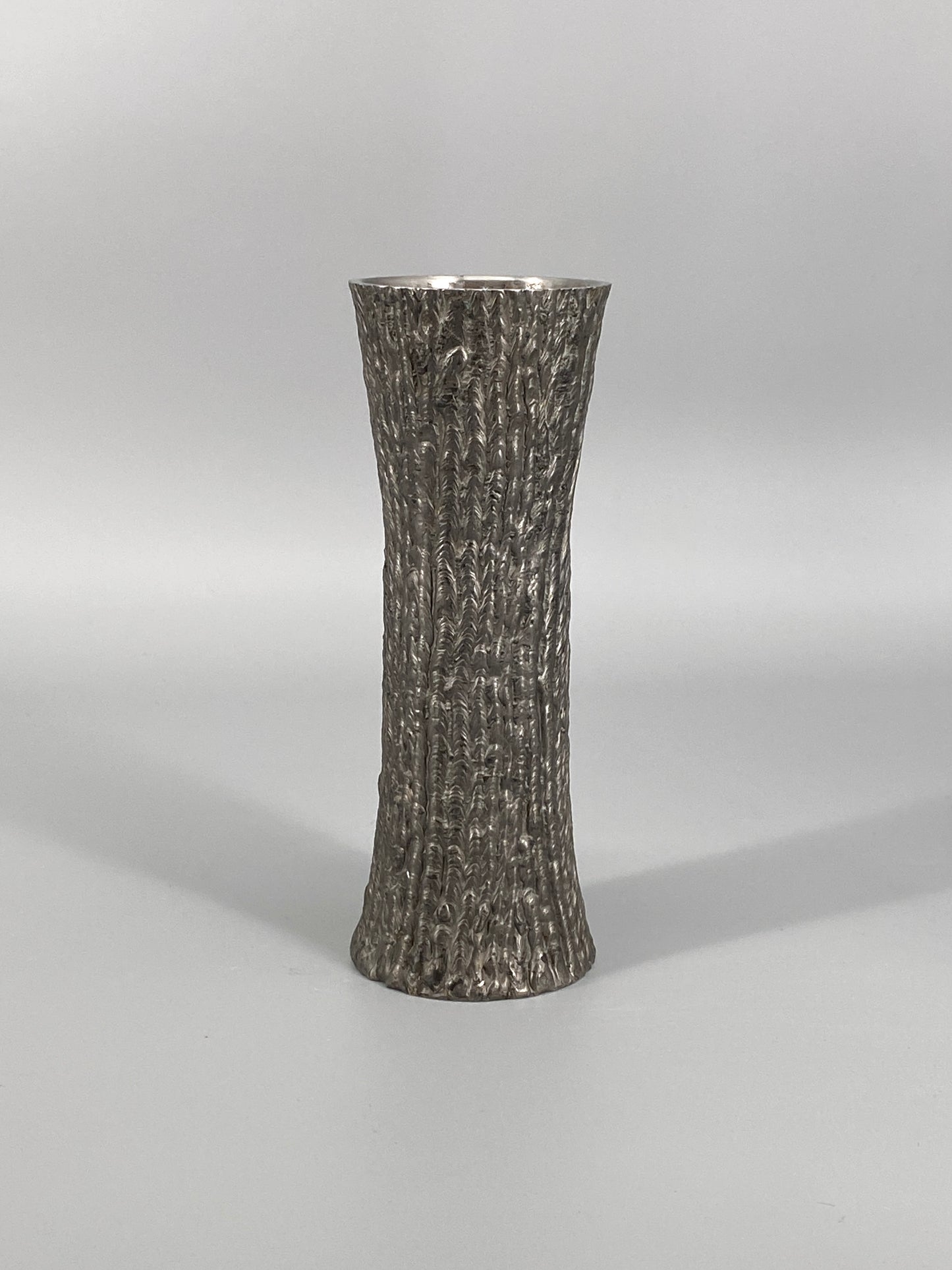 brutalistische Vase aus Stahl, 70er