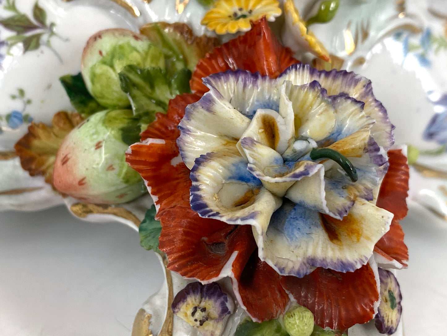 Tischlampe im Barocken Stil aus der Porzellanmaufaktur Sitzendorf, Deutschland,  frühes 20. Jhd.