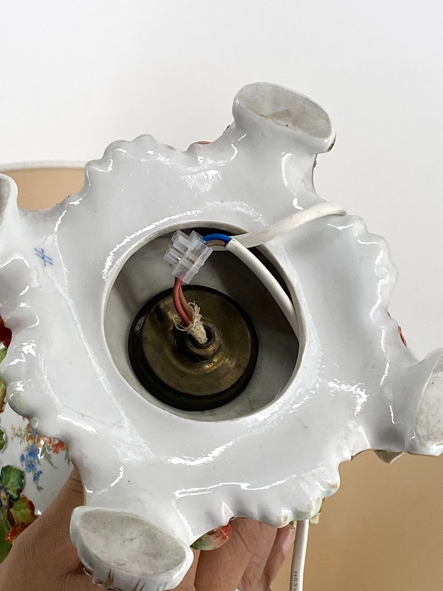 Tischlampe im Barocken Stil aus der Porzellanmaufaktur Sitzendorf, Deutschland,  frühes 20. Jhd.