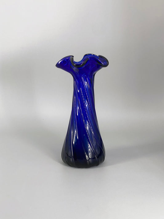 Spiralförmige Vase aus Murano Glas in tiefem Kobaltblau, Italien