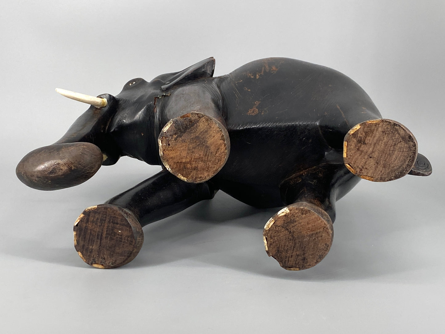 Elefanten Skulptur aus Holz geschnitzt, 20 Jhd.
