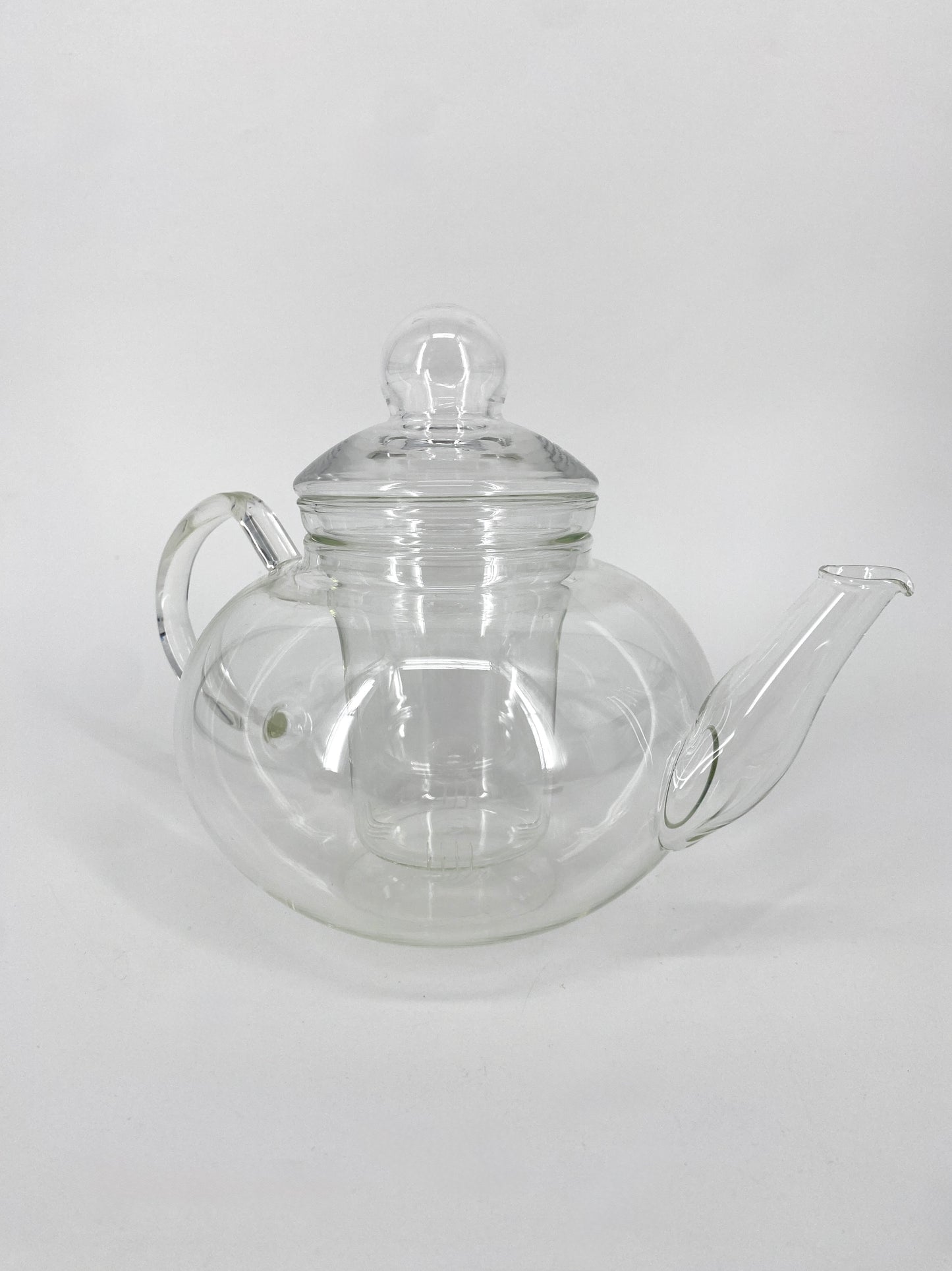 Teekanne Jenaer Glas von W. Wagenfeld, Deutschland