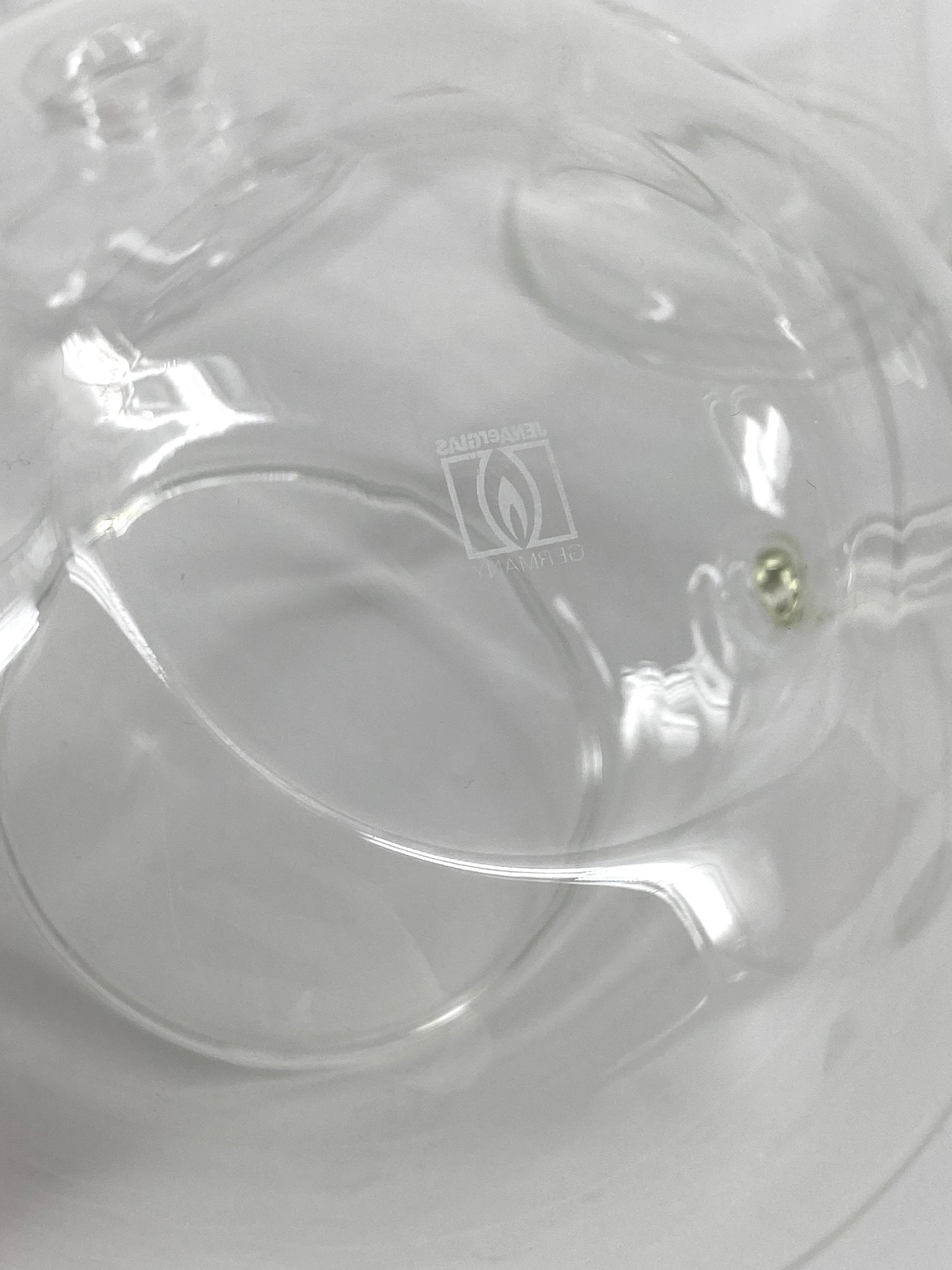 Teekanne Jenaer Glas von W. Wagenfeld, Deutschland