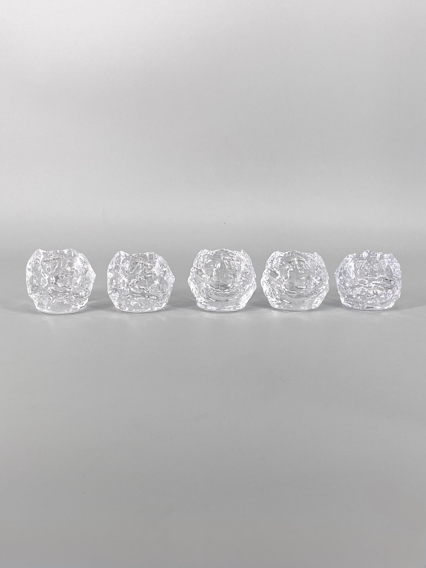 5 Teelichthalter "Snowball" von Ann Wärff für Kosta Boda, Schweden