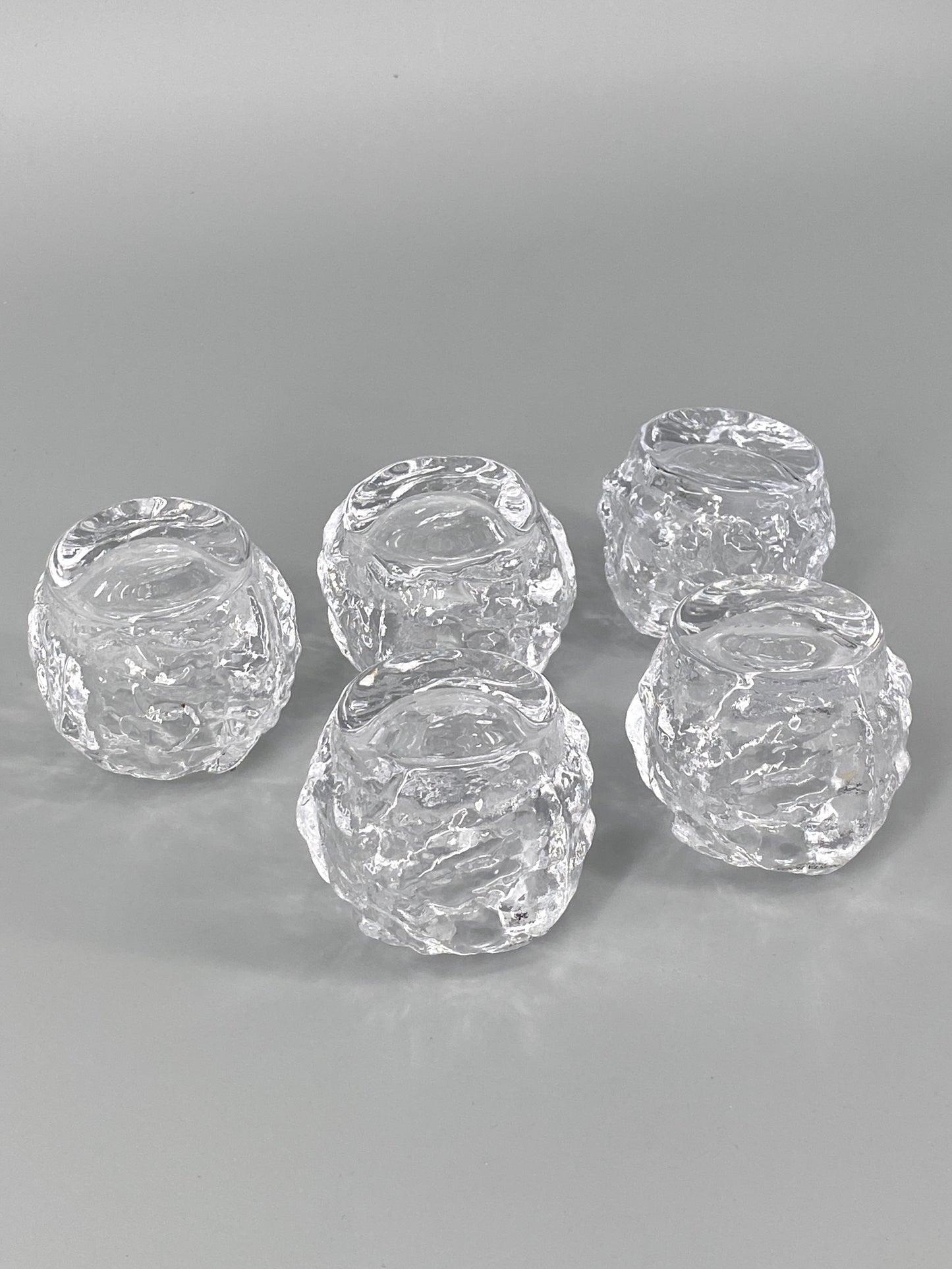 5 Teelichthalter "Snowball" von Ann Wärff für Kosta Boda, Schweden