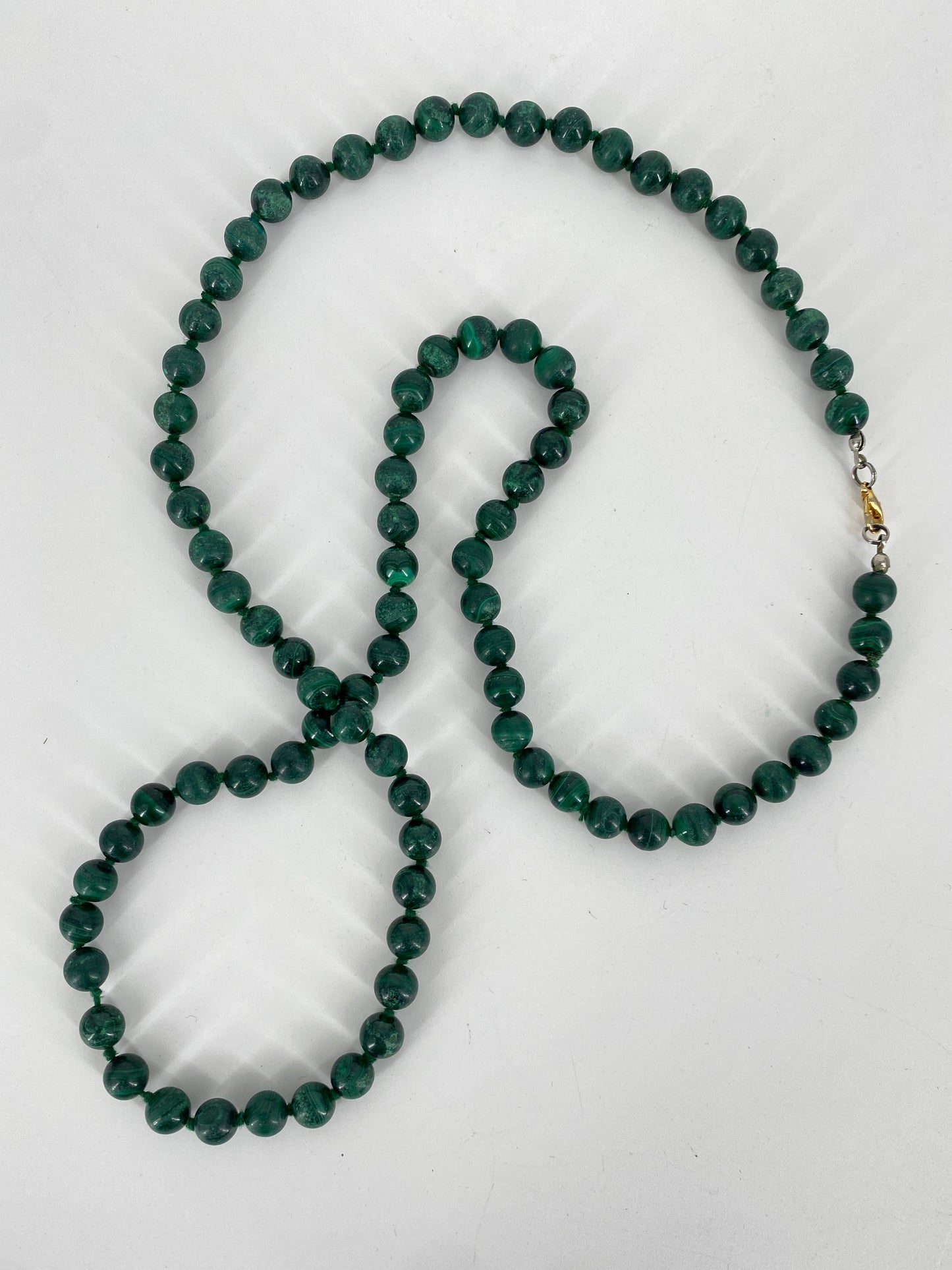 Perlenkette aus Malachit