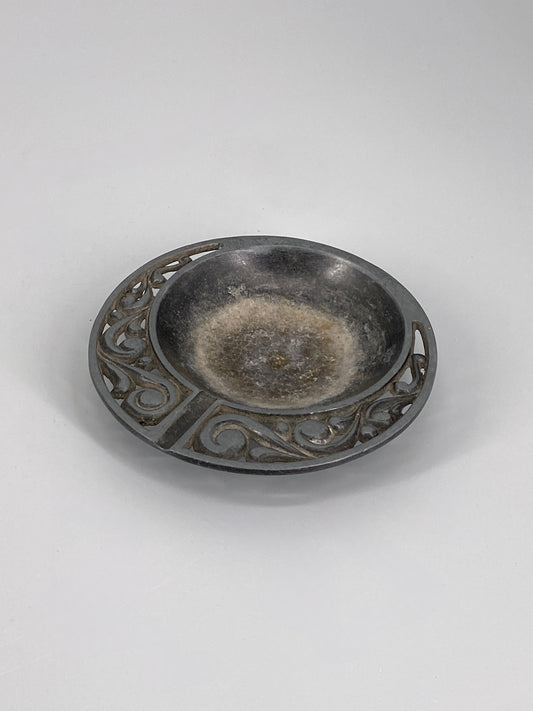 Jugendstil Aschenbecher aus Zinn, 20. Jahrhundert
