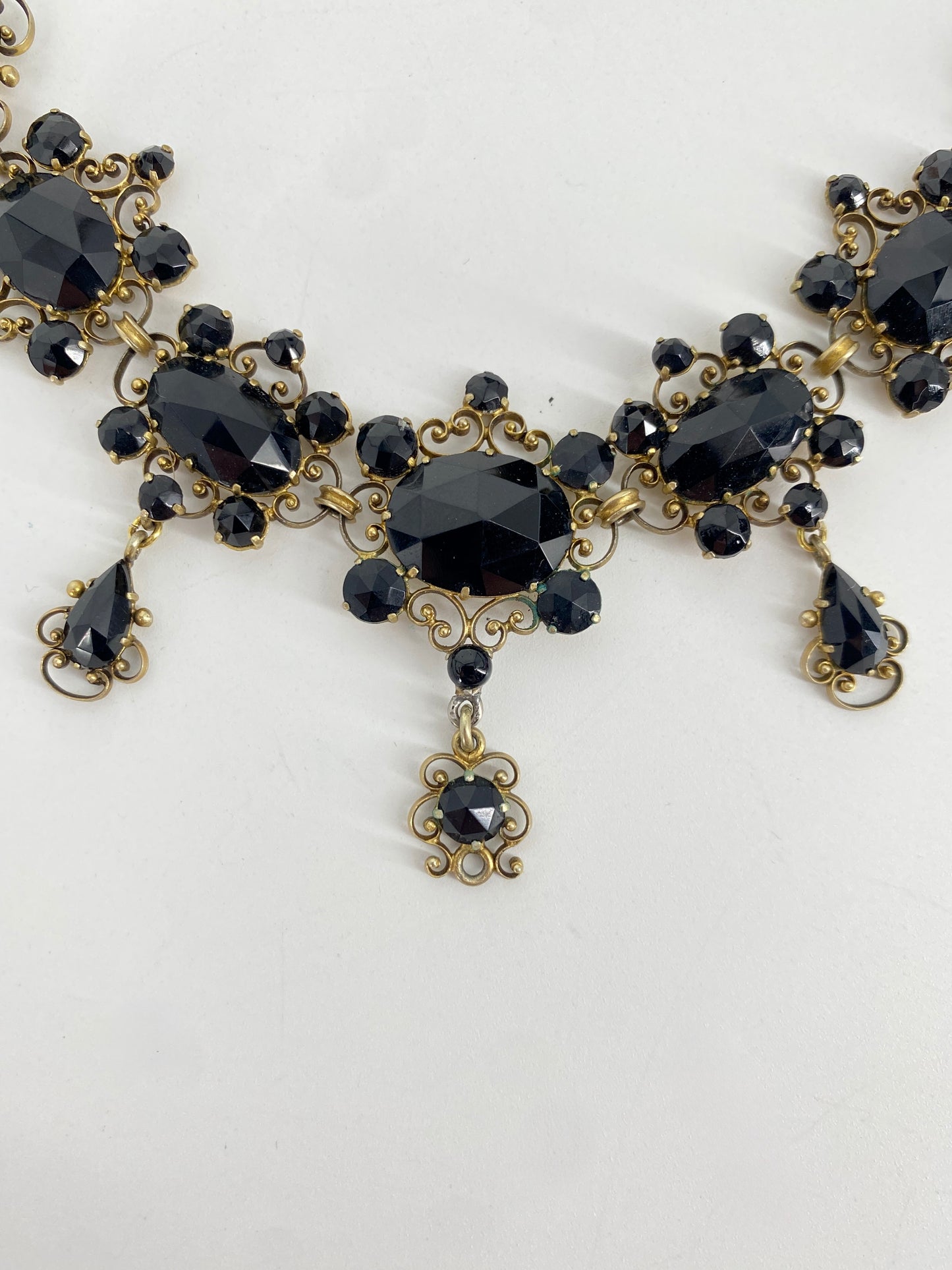 Collier und Armband im Stil "Ulmer Schmuck" aus Silber