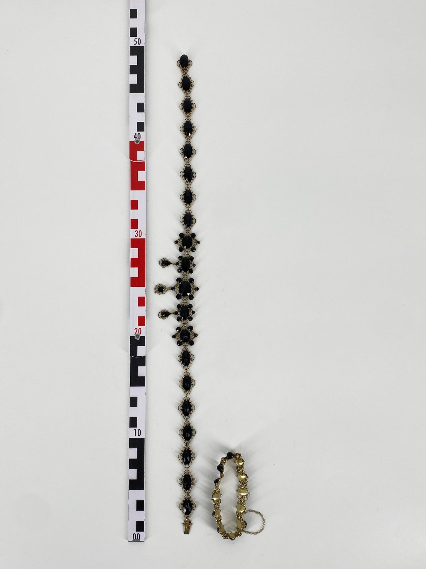 Collier und Armband im Stil "Ulmer Schmuck" aus Silber