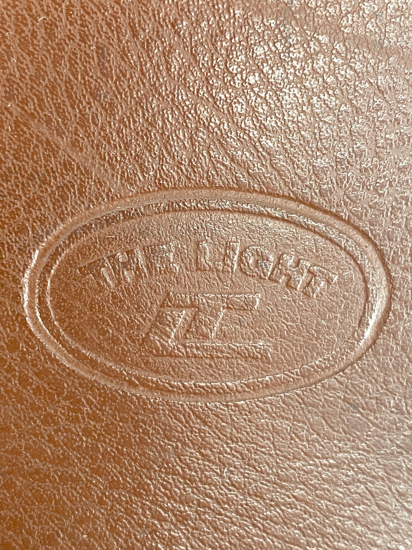 Leder- und Aktentasche, hochwertig. Verschliessbar, mit Tragegriff und vielen Taschen.