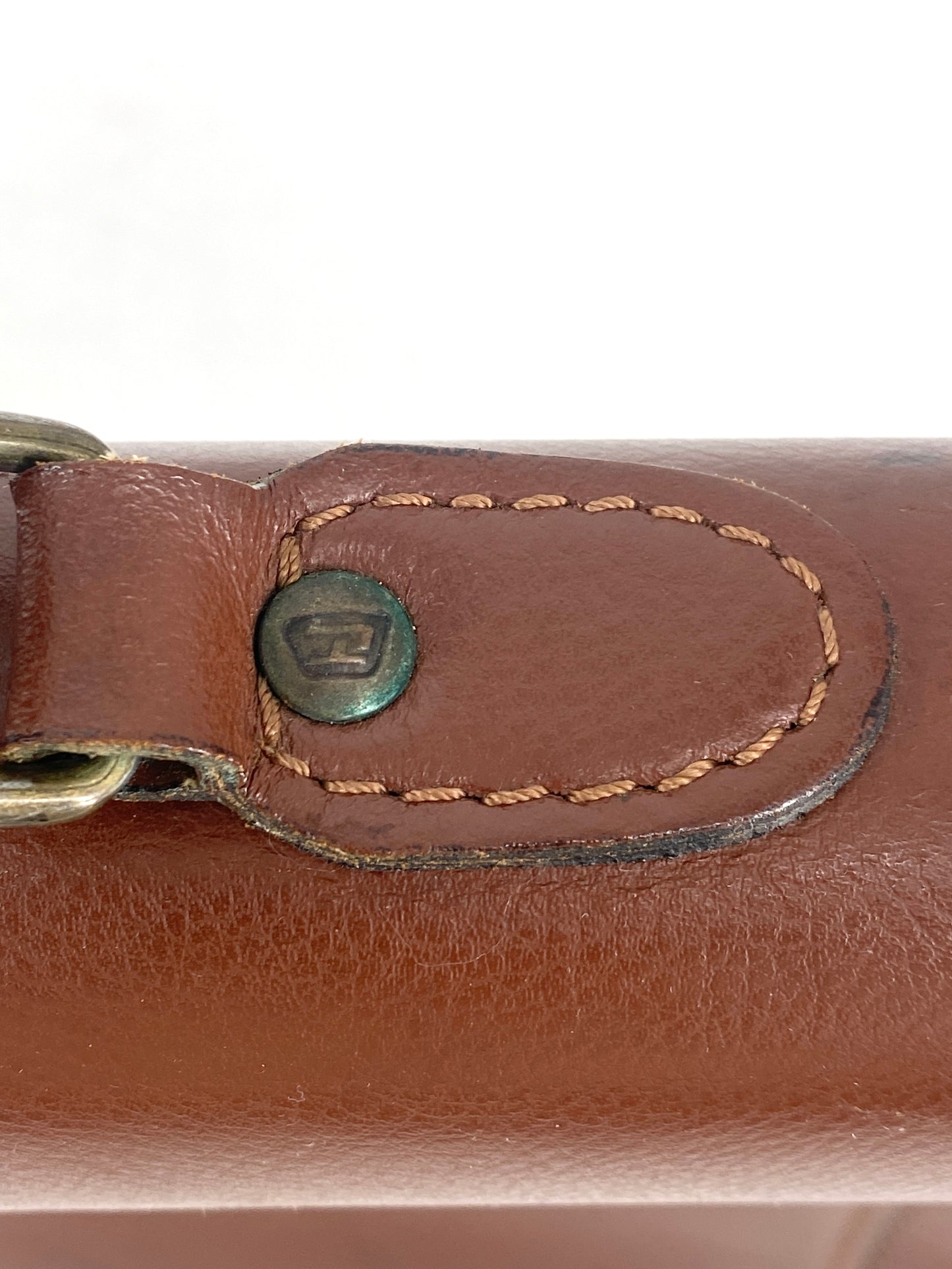 Leder- und Aktentasche, hochwertig. Verschliessbar, mit Tragegriff und vielen Taschen.