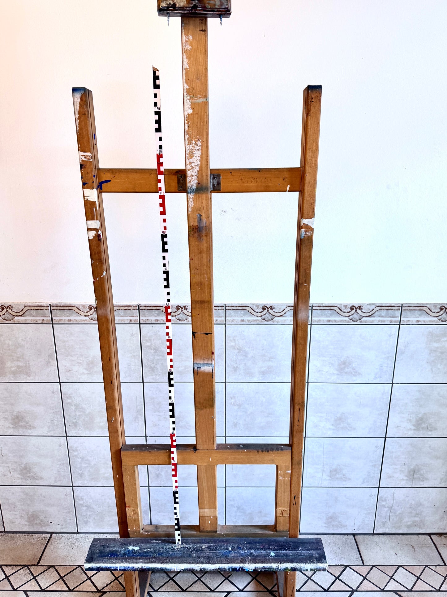 Massive Staffelei 150 cm Formathöhe, Höhenverstellbar