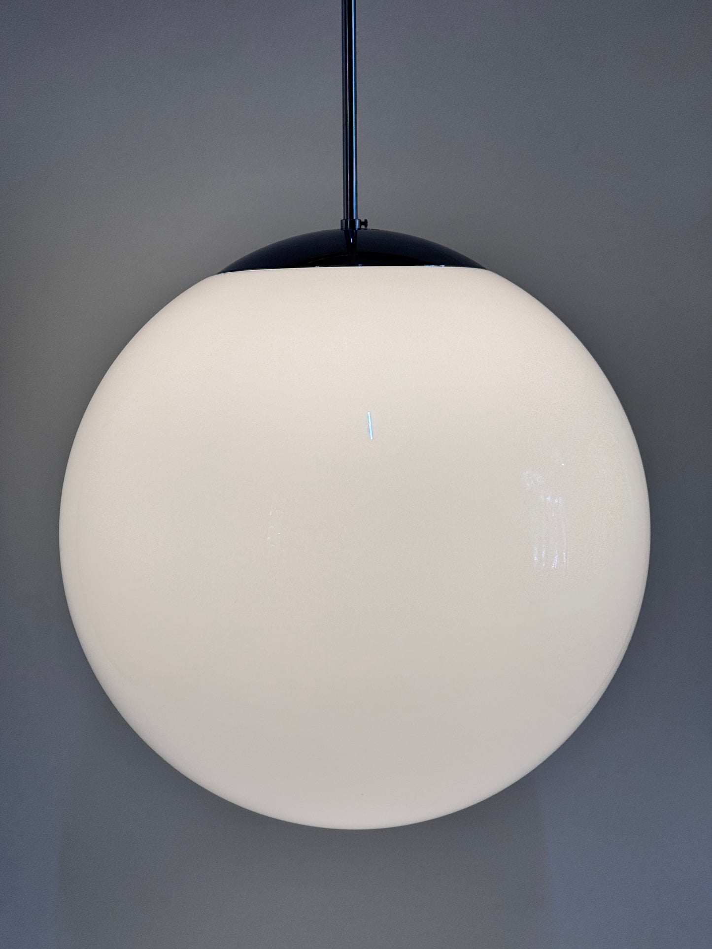 Tecnolumen, Bauhaus, Kugellampe, opalglas, Chrom, 70er