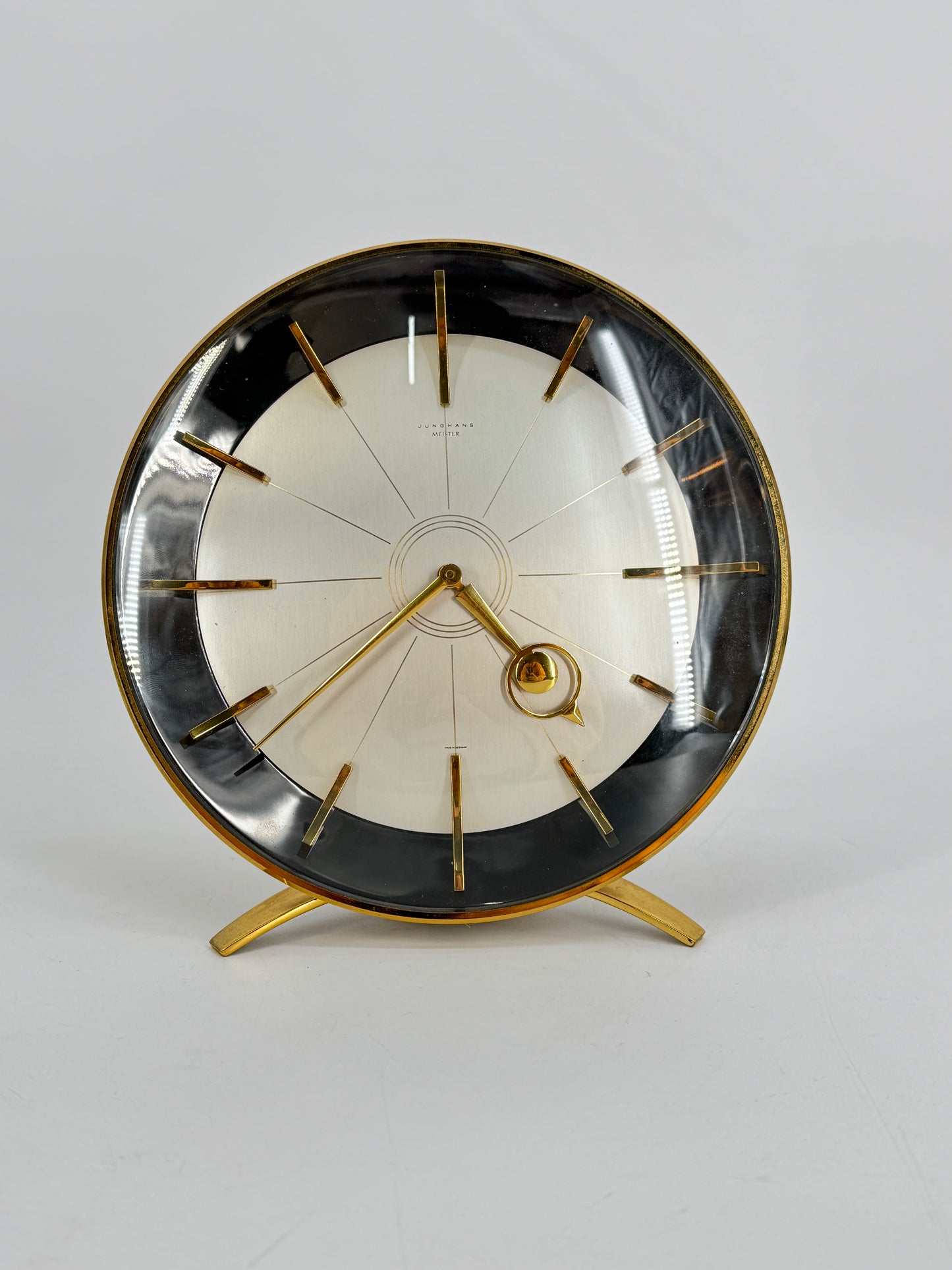 Eine Junghans Meister Tischuhr aus Messing, Deutschland 50er Jahre