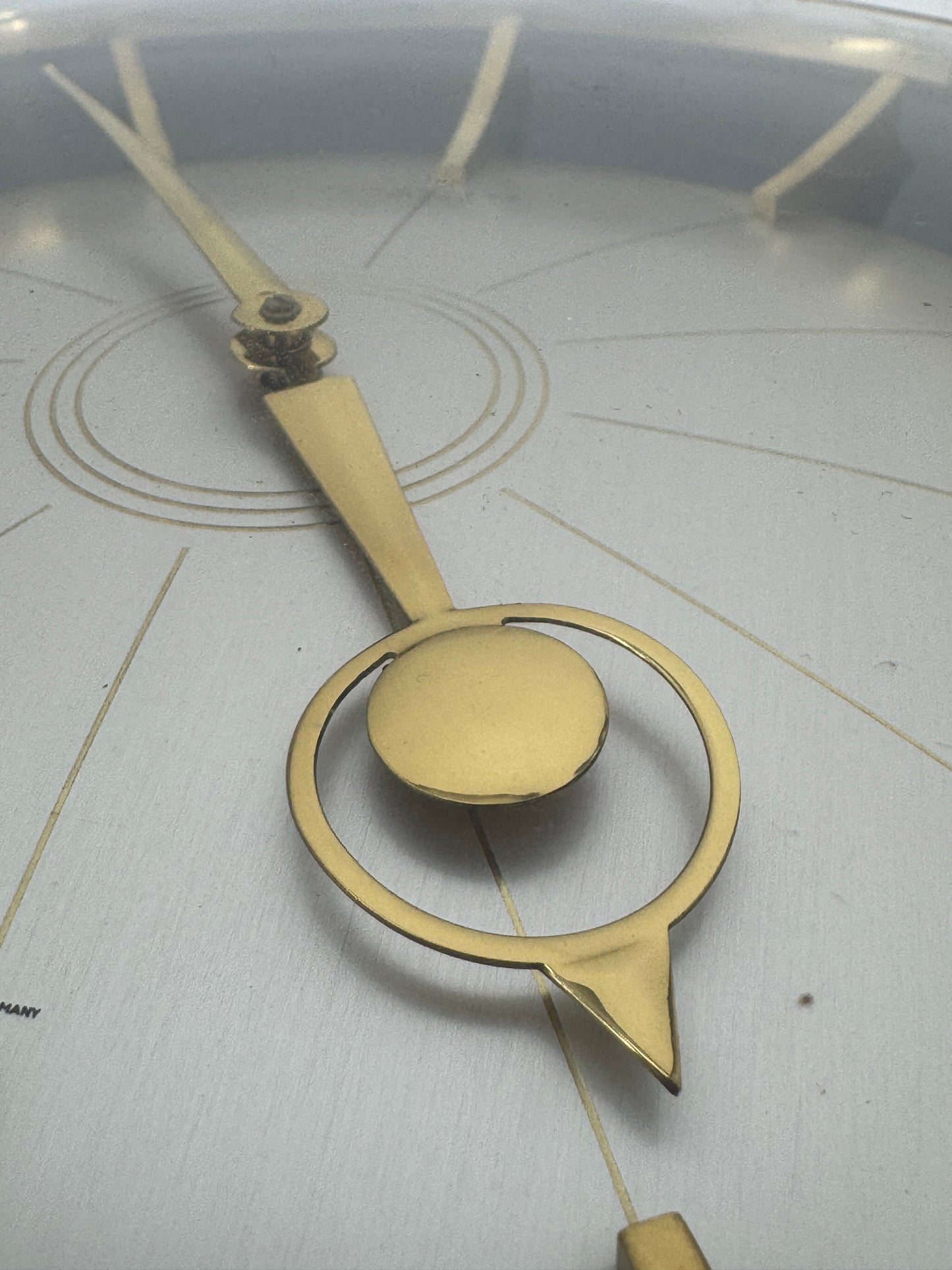 Eine Junghans Meister Tischuhr aus Messing, Deutschland 50er Jahre