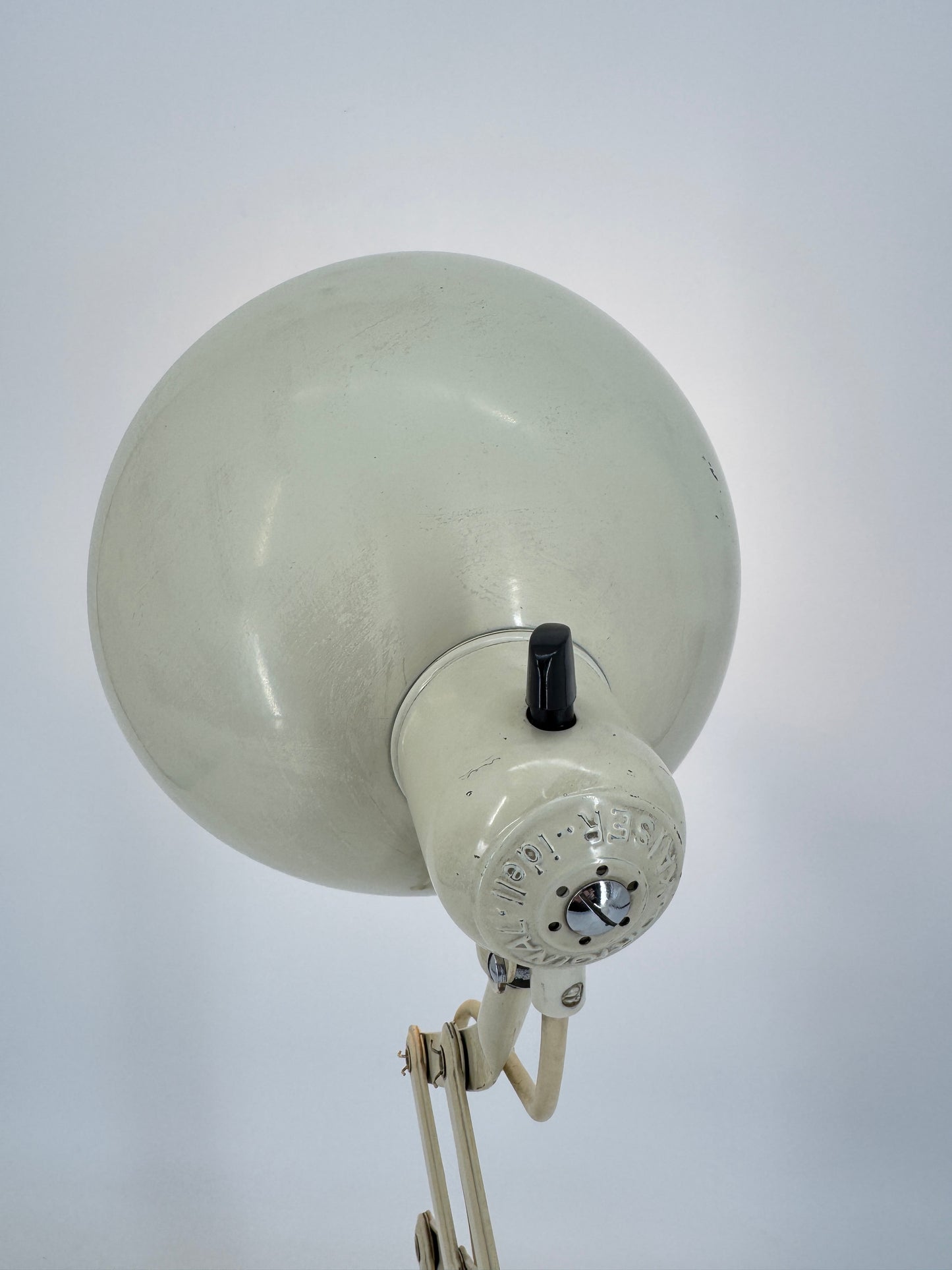Kaiser Scherenlampe Bauhaus Modell 6718 Weiß