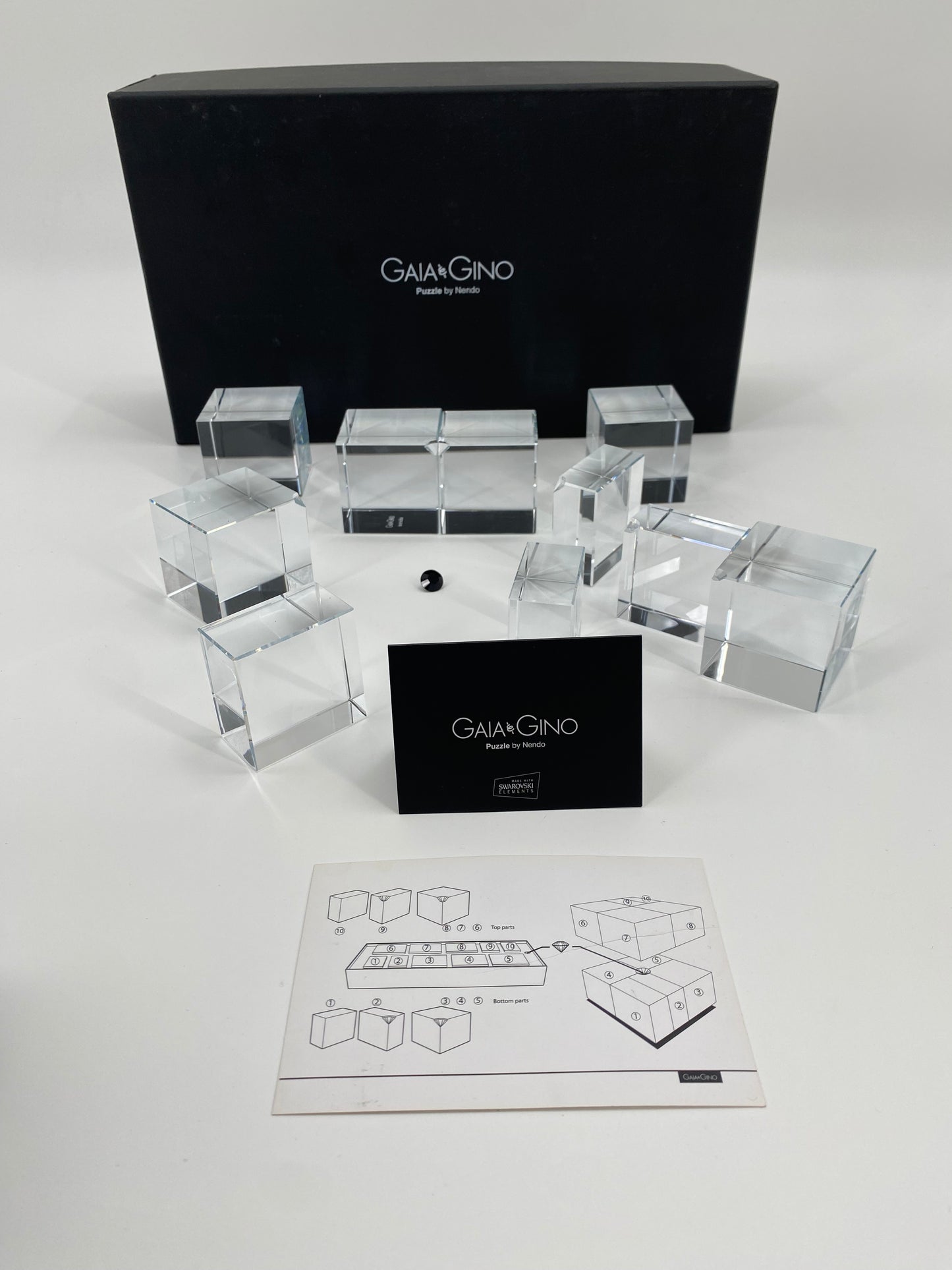 Kunstobjekt von Nendo (Oki Santo) für Gaia & Gino aus Swarovski Kristallglas, 2010
