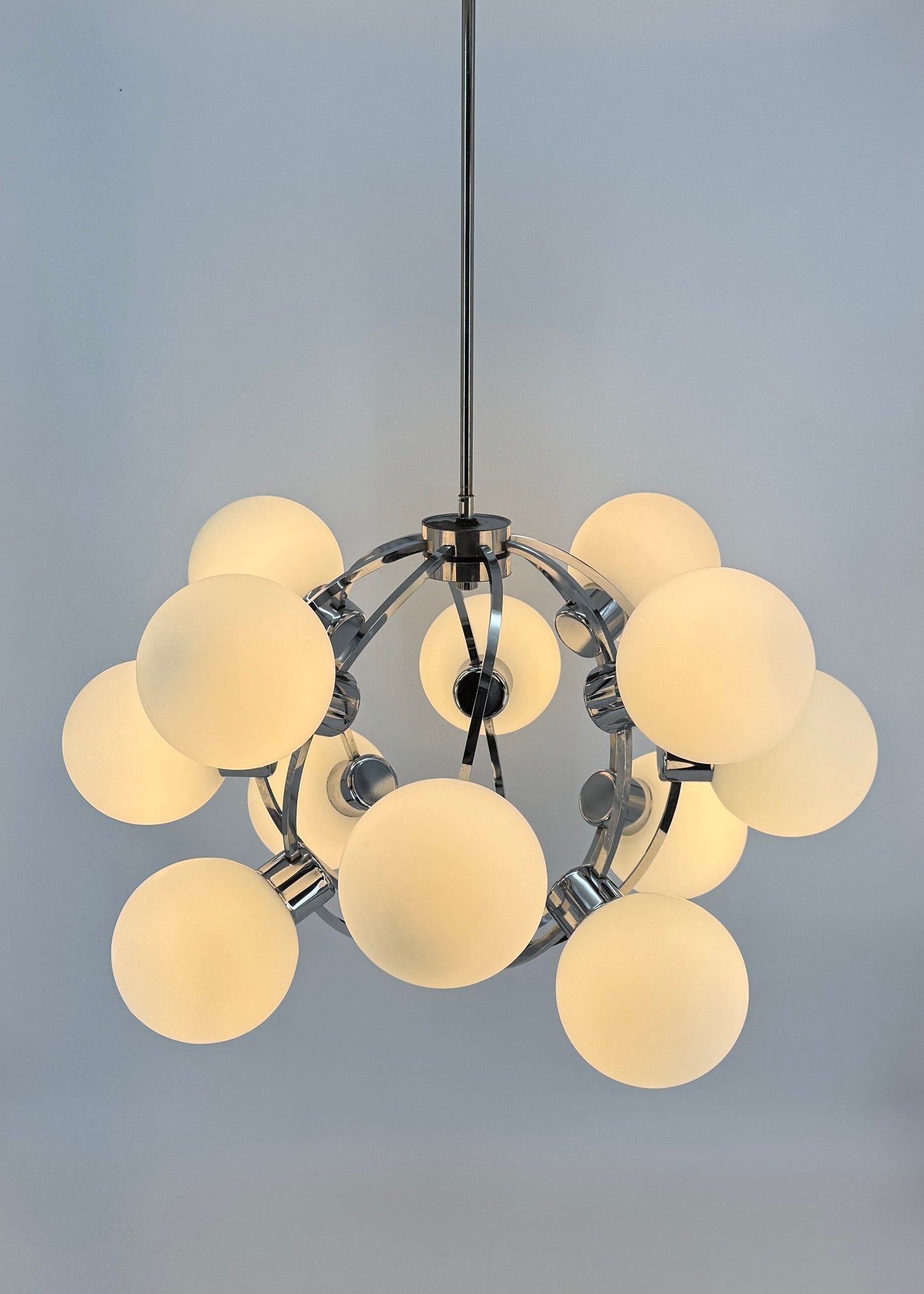 Aussergewöhnlihce Space Age Design Sputnik Deckenlampe, um 1970