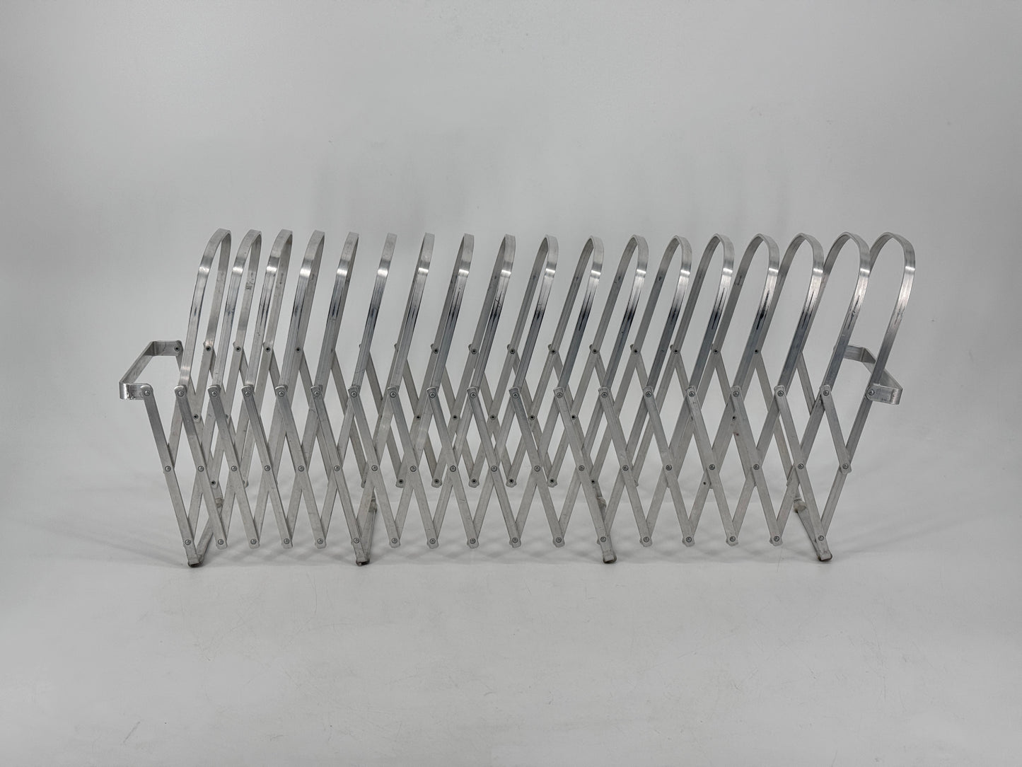 Collator, 17 Fächer, Zeitungsständer, Klassiker