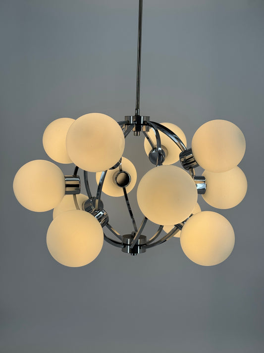 Aussergewöhnlihce Space Age Design Sputnik Deckenlampe, um 1970