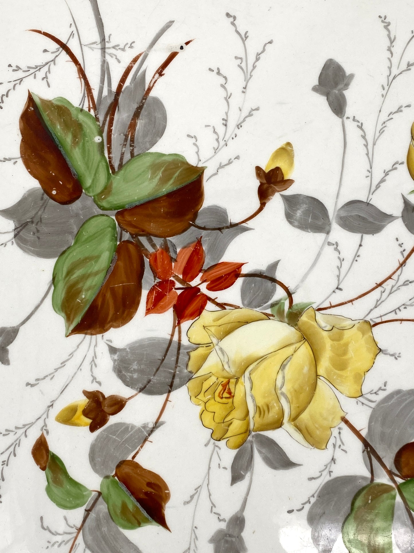 Große, bemalte Fliesenplatte mit einer Blumenkomposition, Jugendstil um 1900